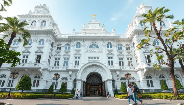 Visiter le Grand Palais de Bangkok : le guide complet 2025
